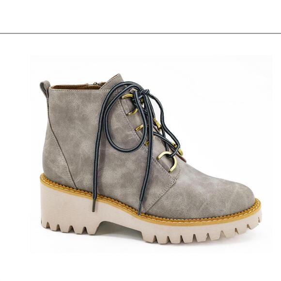 HEY GIRL BY CORKYS Shoes - NEW HEY GIRL BY CORKYS women's trail ride boot in light gray